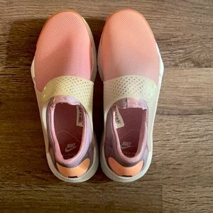 Nike Sock Dart Shoes